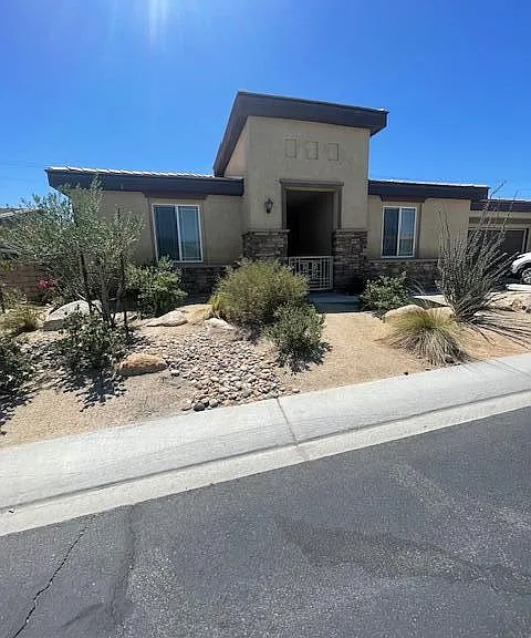 73629 Vermeer Way — Photo 1