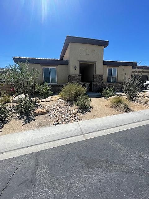 1st image of 73629 Vermeer Way