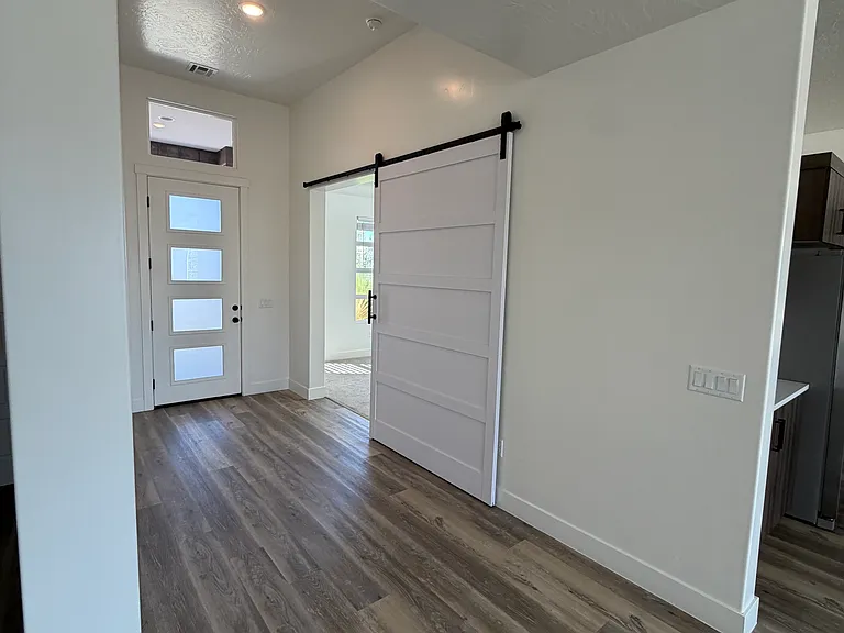 3111 E Photinia Dr — Photo 8
