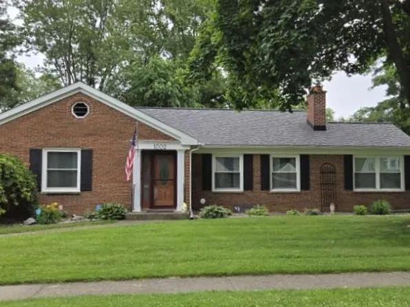 1002 Coolidge Ave, Kalamazoo, MI 49006