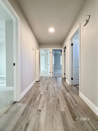 430 W Wilson Ave — Photo 6