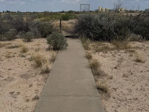 5050 N Sullivan Rd, Fort Stockton, TX 79735
