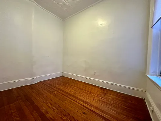 Rented by JB Mac Real Estate Inc. | media 14