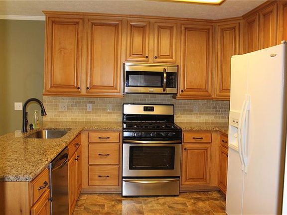 4th image of 3565 W Hampton Dr NW