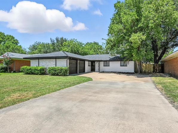 Home for Sale in Grand Prairie TX