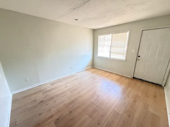 928 53rd Street N, 928 53rd St N APT D, Birmingham, AL 35212