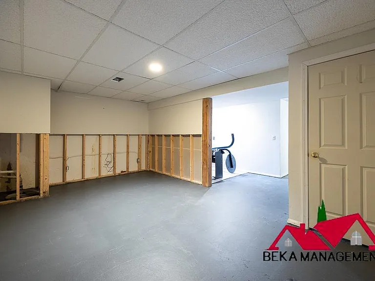 30850 Collingdale Dr — Photo 20