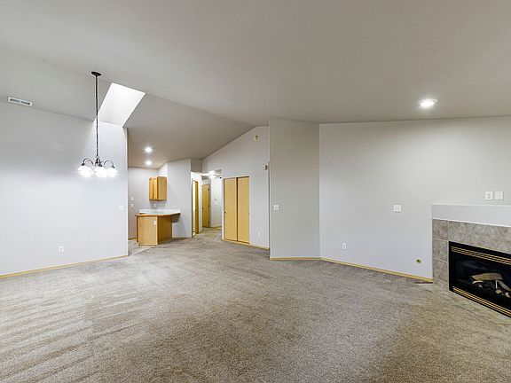4th image of 12108-12110 117th Avenue Ct E #12110