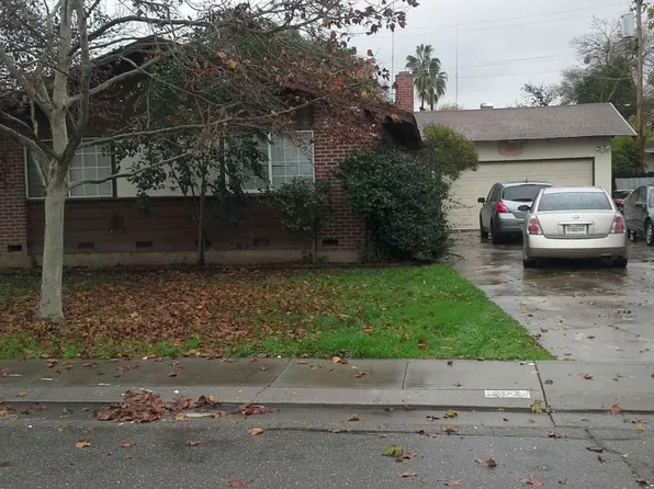 222 Berkshire Ln, Stockton, CA 95207