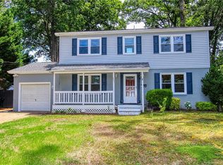 882 Cascade Dr, Newport News, VA 23608