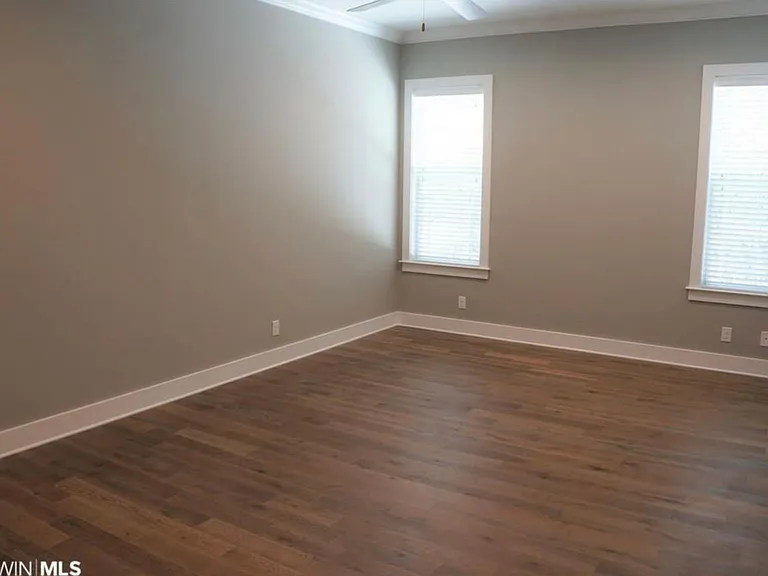 492 Boulder Creek Ave — Photo 13