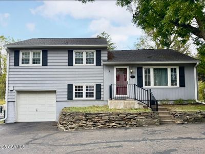 4 York Rd, Bloomsburg, PA, 17815