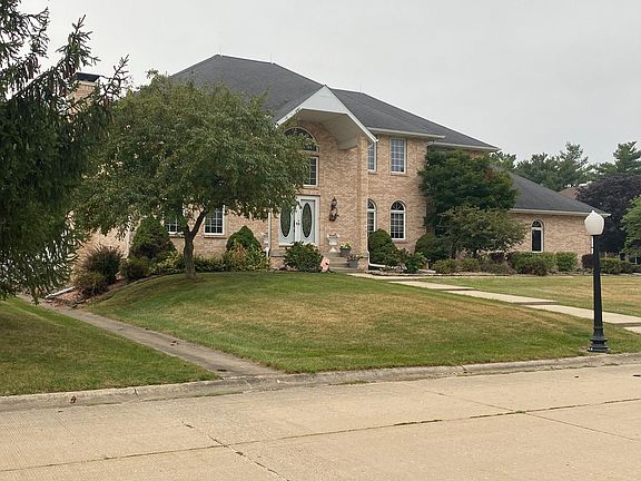 2nd image of 13 Carey Ave