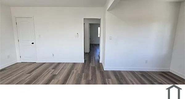 835 E 92nd St #4 — Photo 7