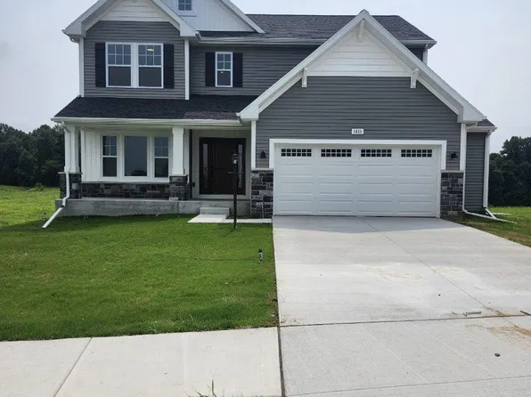 1410 Mackey Dr, South Bend, IN 46614
