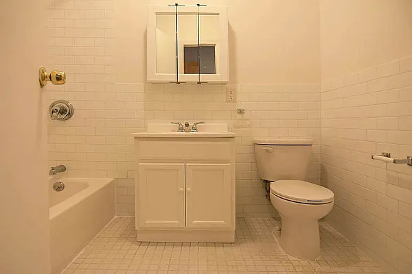 Rented by Coda Real Estate NYC | media 6