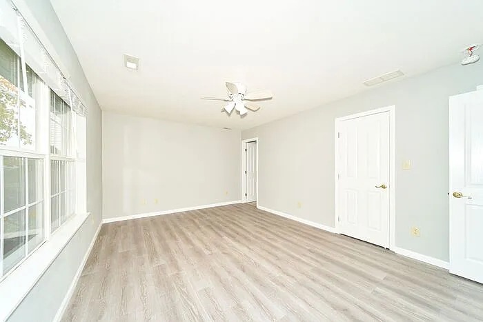8335 Eagles Nest Dr — Photo 12