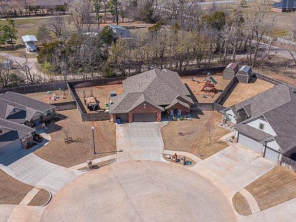 2nd image of 1837 W Jj Court Way