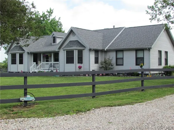 4179 State Road V Rd, Linn Creek, MO 65052