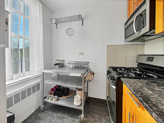 Rented by Douglas Elliman | media 2