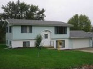 908 Guthrie St, Adair, IA 50002