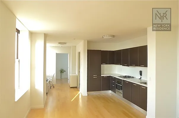 Rented by New York Residence | media 35