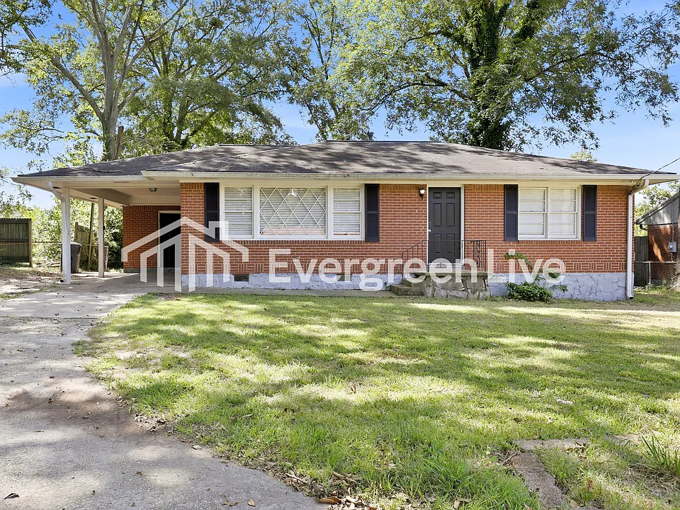 104 Adamson Dr