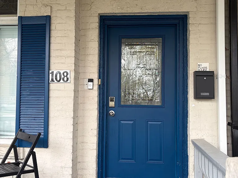 108 Springhurst Ave — Photo 2
