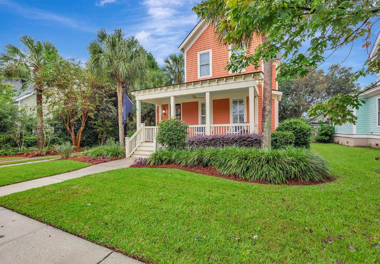 3 bed, 2.5 bath, 1931 sqft, $5,700 — Photo 1