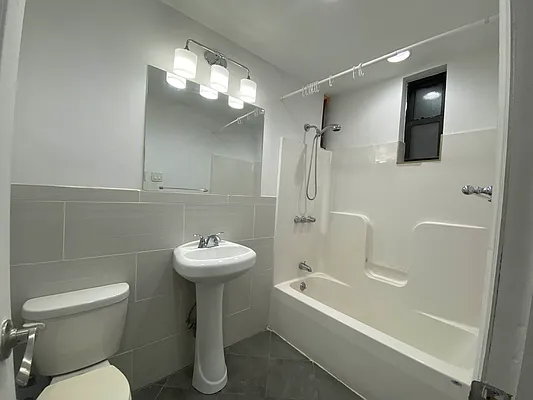 Rented by Best Apartments North Inc | media 12