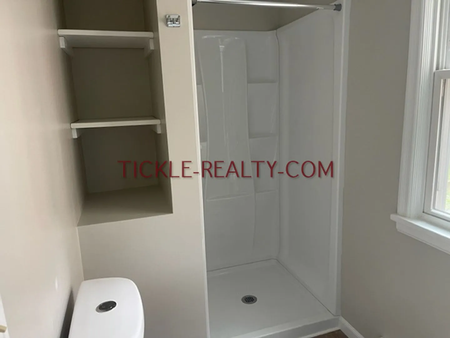 681 Averill Ave. — Photo 1