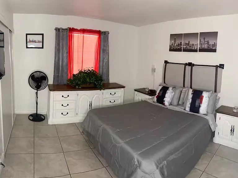 5156 Escondido St #A — Photo 12