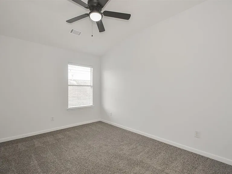 26538 Marble Point Ln — Photo 34