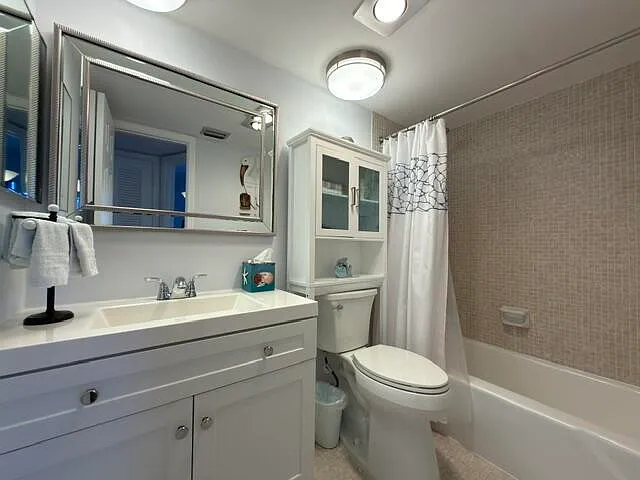 29 Yacht Club Dr #306 — Photo 19