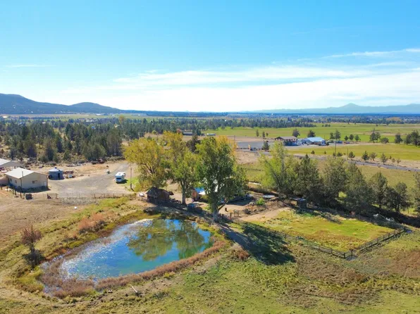 200 SW Parrish Ln #200, Powell Butte, OR 97753