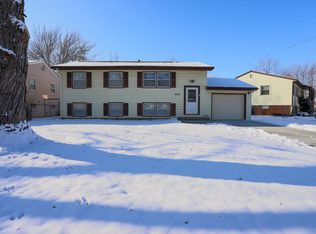 3105 Rawlins Dr, Council Bluffs, IA 51501