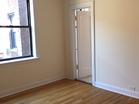 3rd image of 350 W 55th St APT 6G