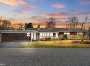 5343 Windsor Rd, Harrisburg, PA 17112