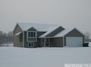 3367 Boulder Trl, Webster, MN 55088
