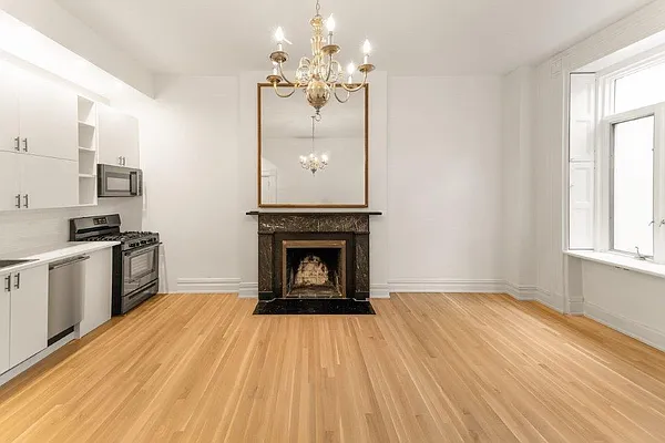 Rented by Christie's International Real Estate Group, LLC | media 7