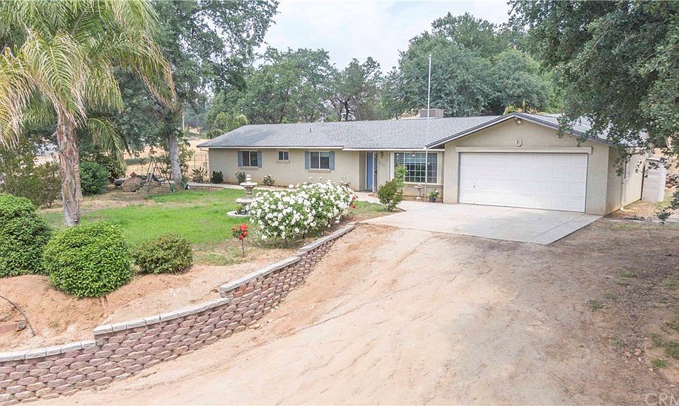 1st image of 6480 Lupine Dr