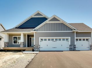 3312 Thornton Dr SW, Prior Lake, MN 55372