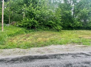 10280 Morges Dr SE, Waynesburg, OH 44688