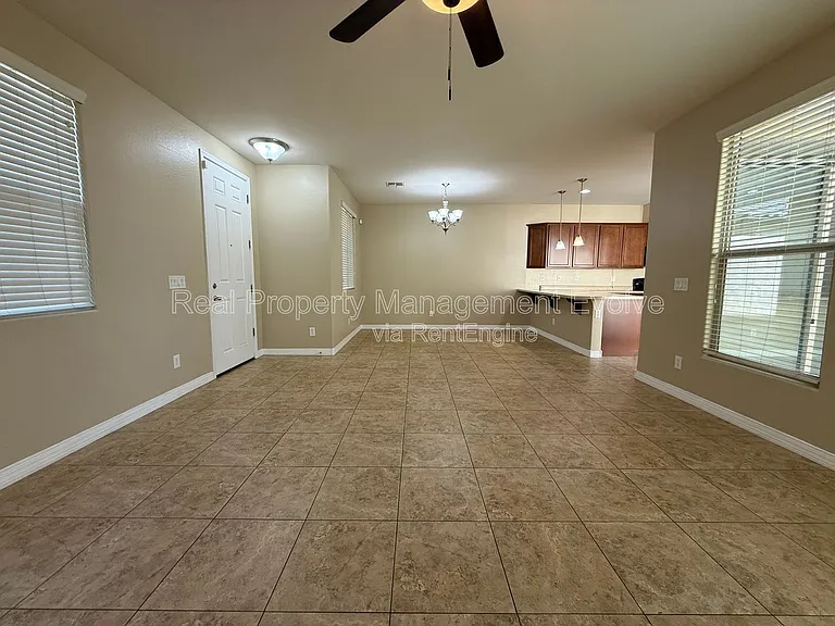 9020 W Nicolet Ave — Photo 5