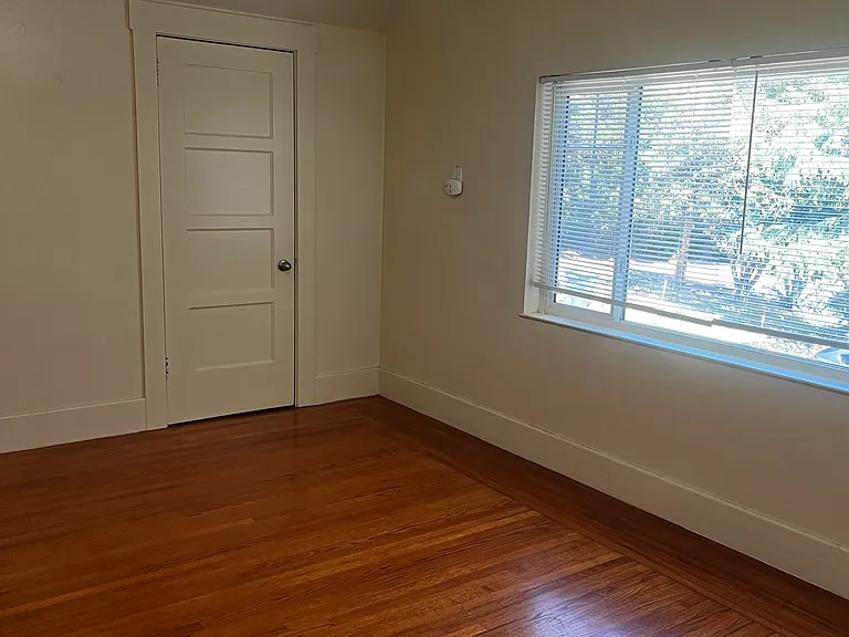 11 B St #11 — Photo 24
