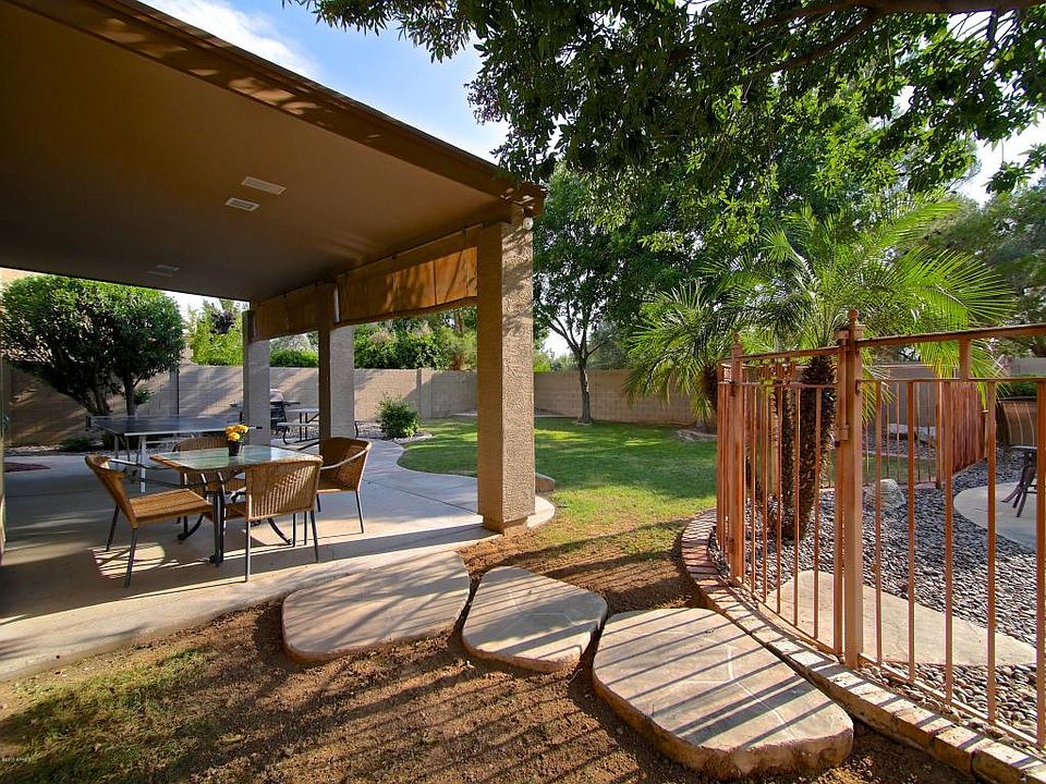 2nd image of 9716 S La Rosa Dr