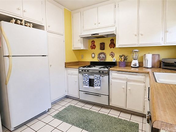 4th image of 660 S Glassell St APT 100