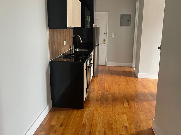 2nd image of 2317 Newkirk Ave APT 4D