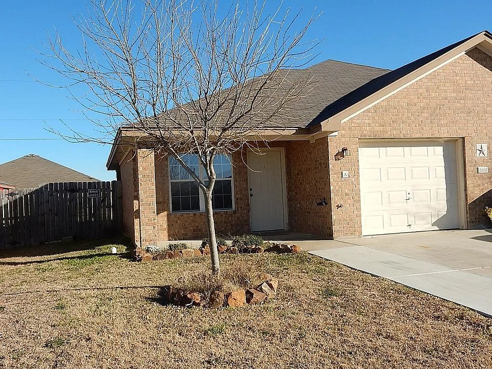 1st image of 2610 Seabiscuit Dr APT A