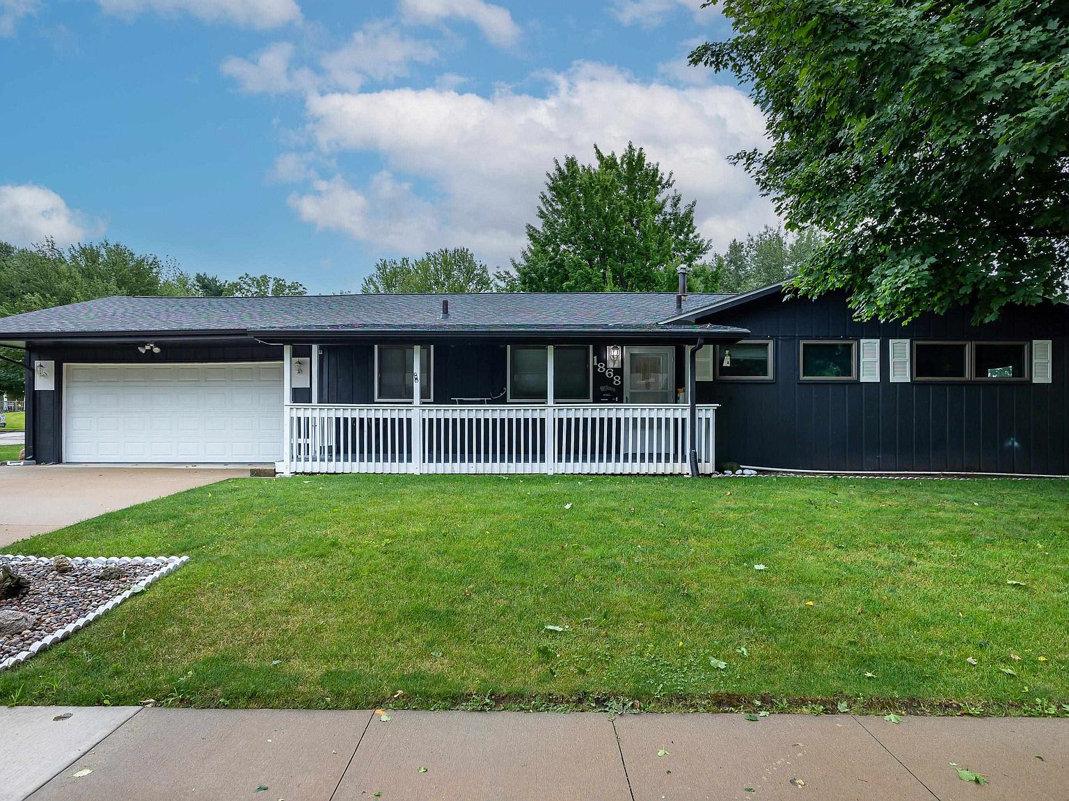 1868 Carter Rd, Dubuque, IA 52001 Zillow